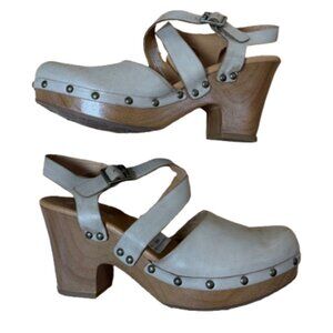 KORKS Abloom Heeled Clogs with Stud Details Size 8 Cream Tan